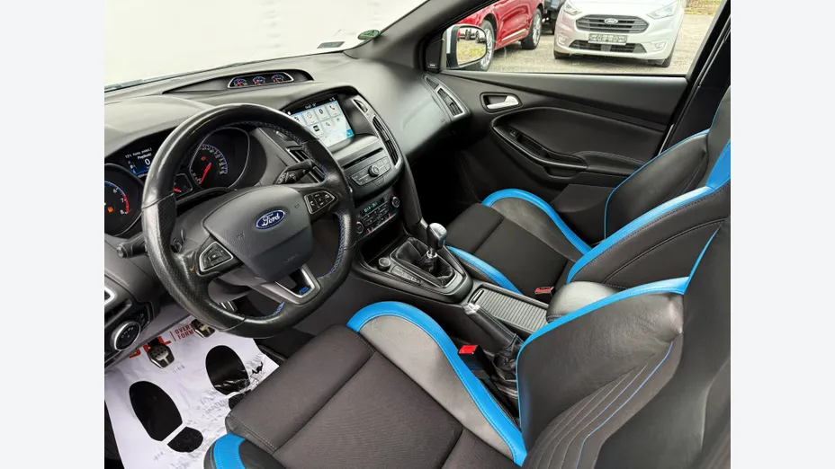 FORD Focus Focus RS