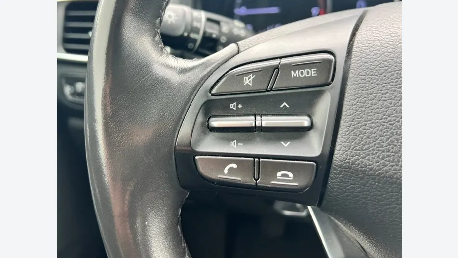 HYUNDAI i30 i30 1.0 T-GDI Modern