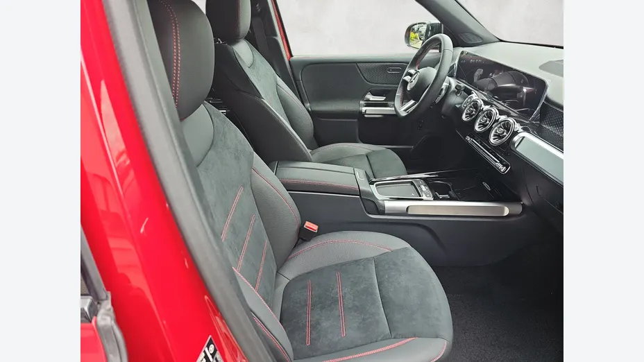 MERCEDES-BENZ GLB GLB 200 mHEV AMG Line 7G-DCT Nowy