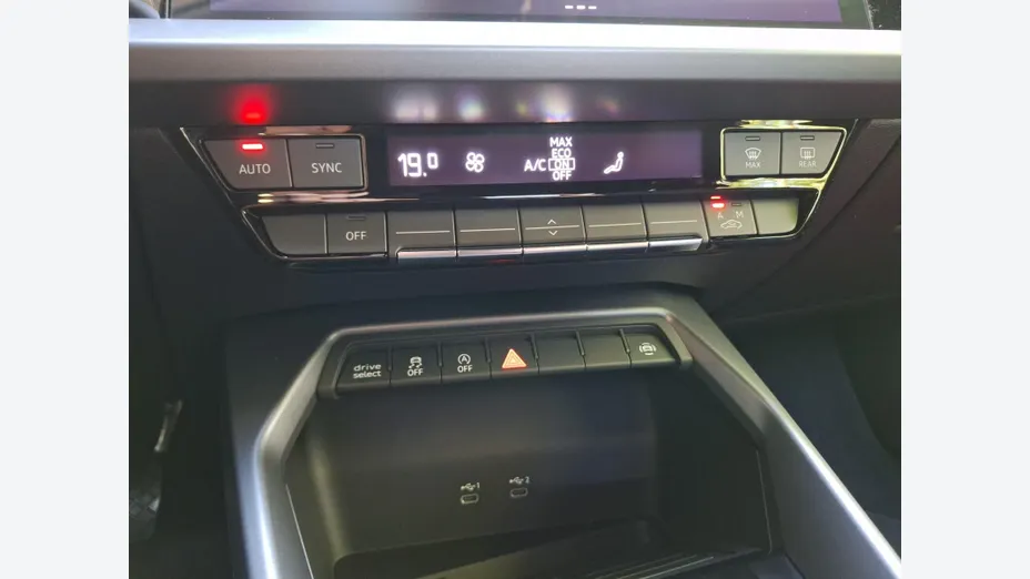 AUDI A3 Sportback -