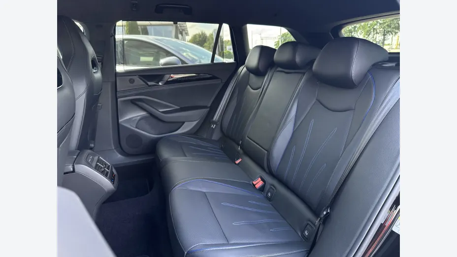 VOLKSWAGEN Passat Passat 2.0 TDI SCR R-Line DSG