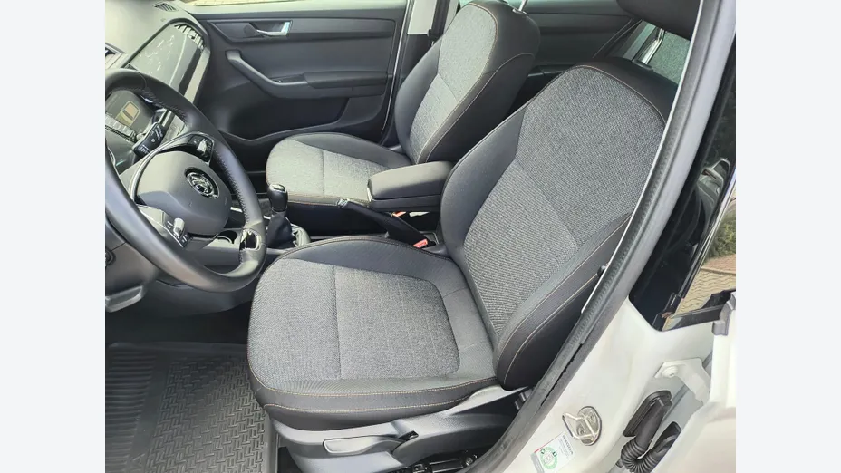 SKODA Fabia Fabia 1.0 TSI Ambition