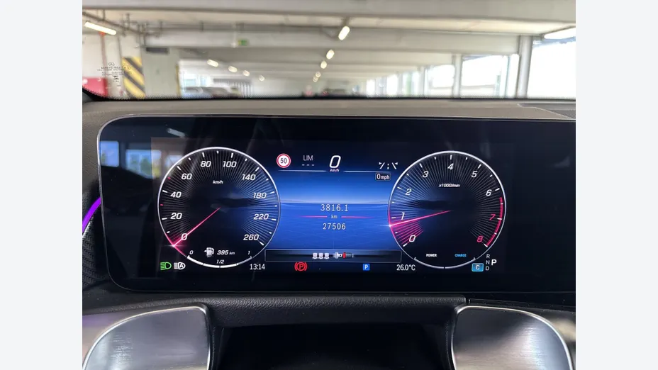 MERCEDES-BENZ GLB GLB 200 mHEV AMG Line 7G-DCT