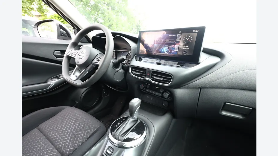 NISSAN Juke -