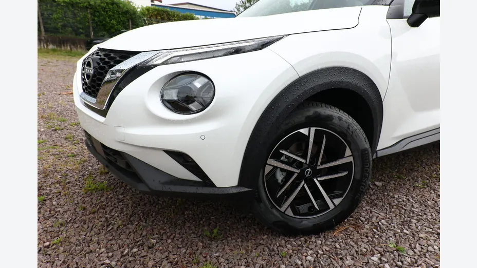 NISSAN Juke -