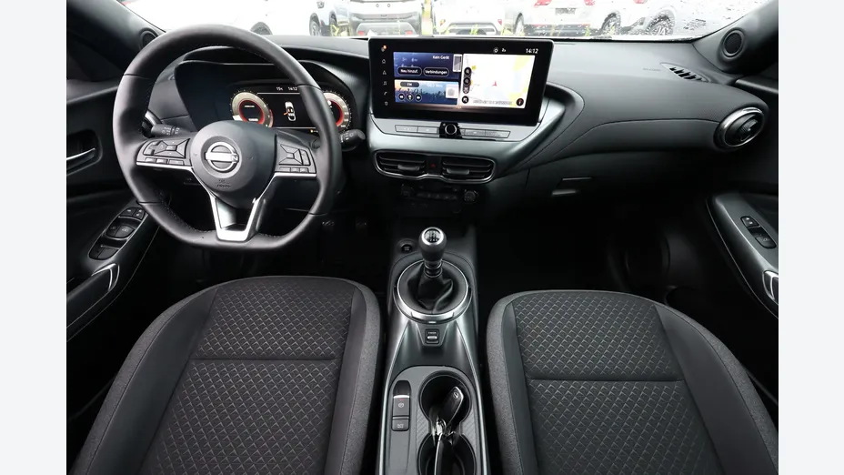 NISSAN Juke -