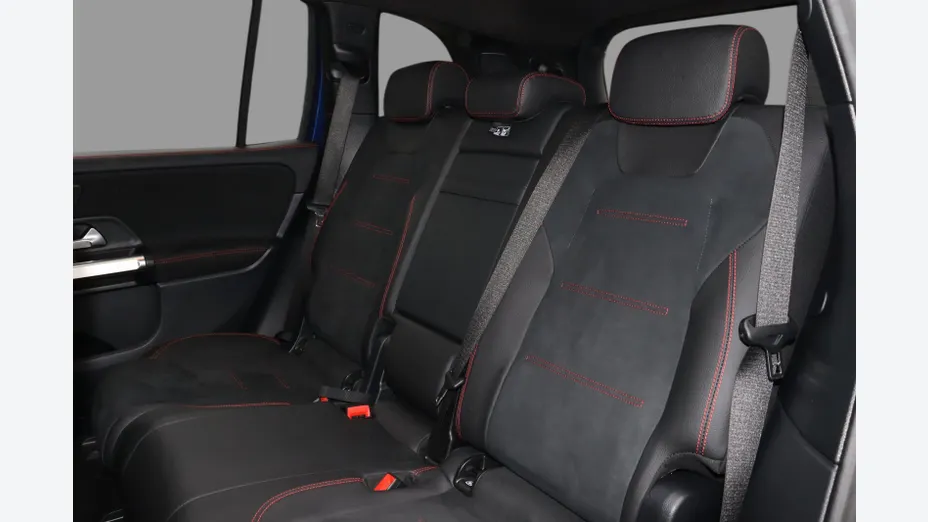 MERCEDES-BENZ GLB GLB 200 d AMG Line 8G-DCT