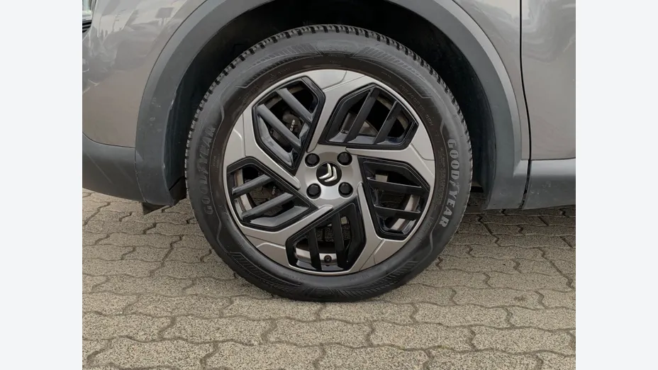 CITROEN C4 X C4 X 1.2 PureTech Shine S&S EAT8