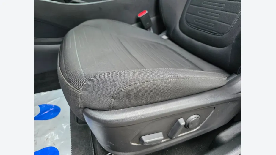 HYUNDAI Santa Cruz -