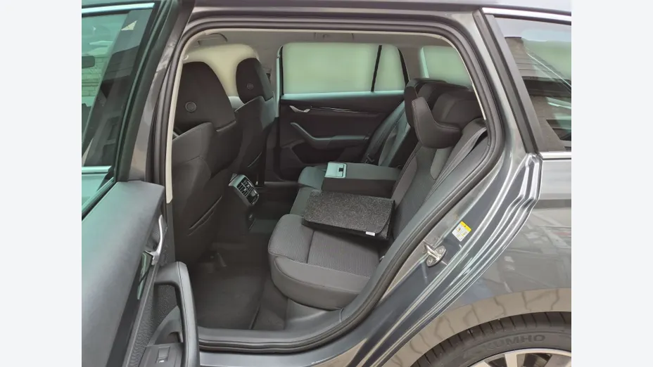 SKODA Octavia Octavia 2.0 TSI Drive Selection 4x4 DSG Nowy