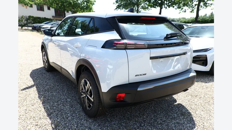 PEUGEOT 2008 -