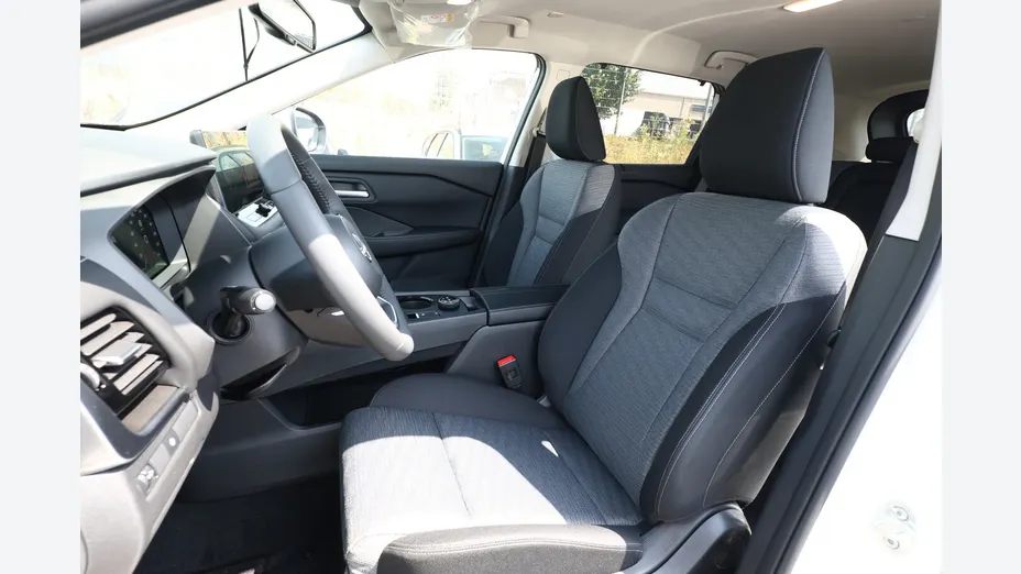 NISSAN X-Trail -