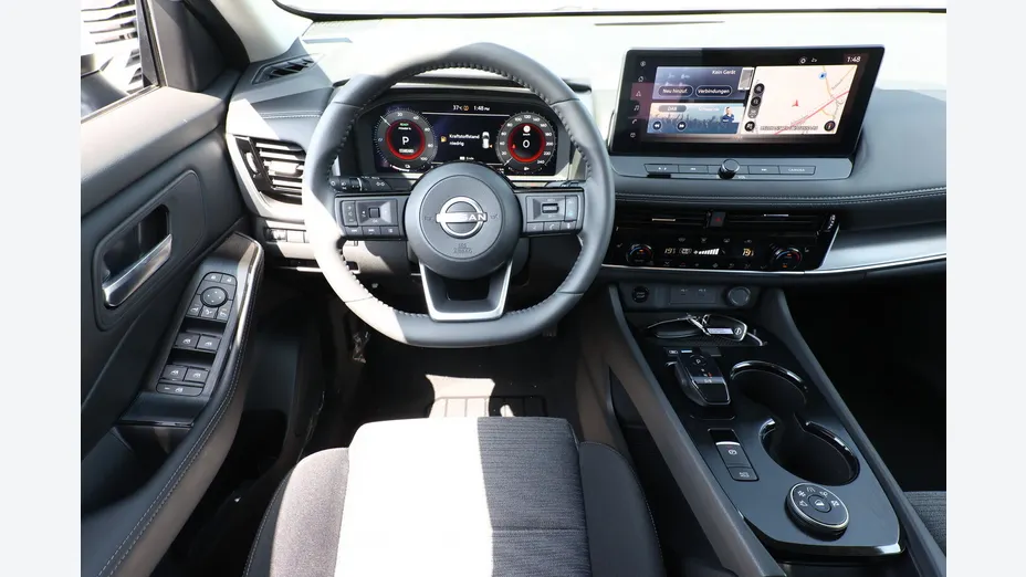 NISSAN X-Trail -