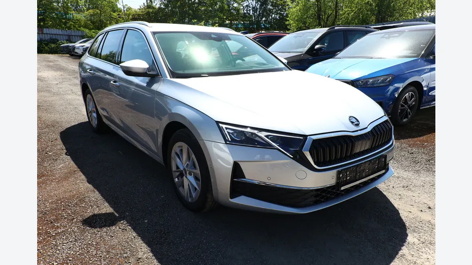 SKODA Octavia -