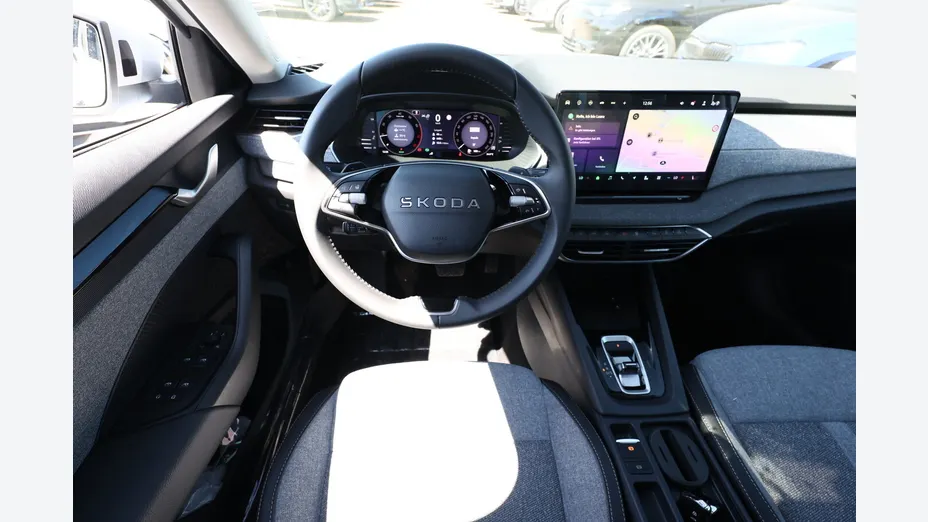 SKODA Octavia -