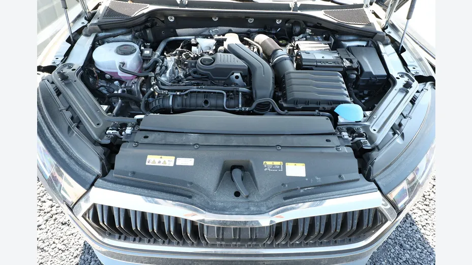 SKODA Octavia -