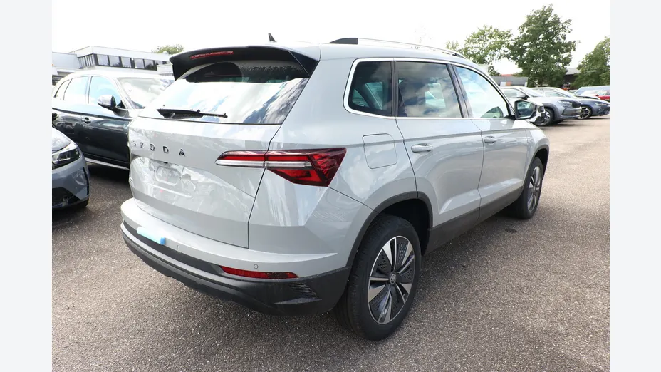 SKODA Karoq -