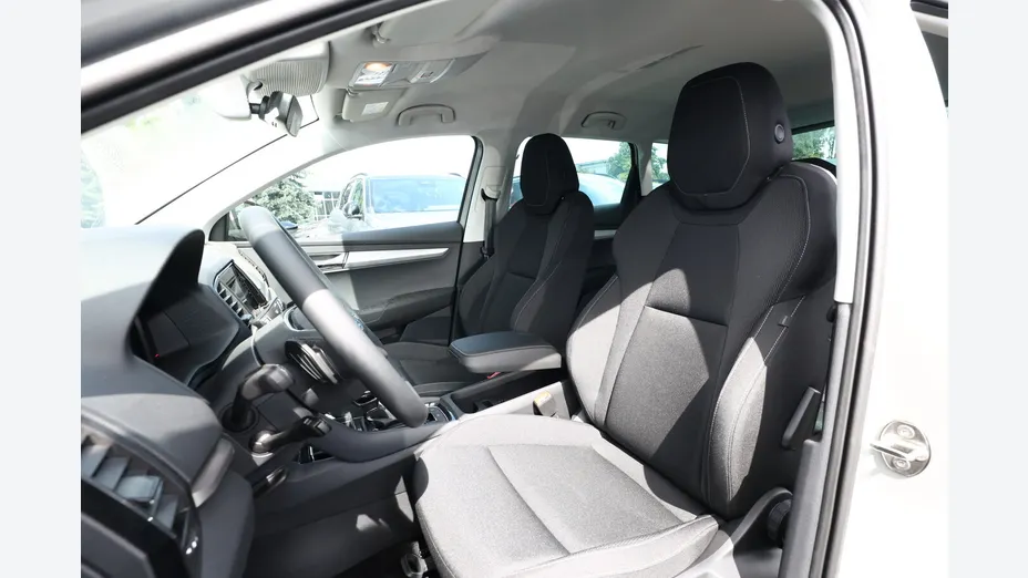 SKODA Karoq -