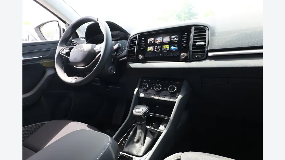 SKODA Karoq -