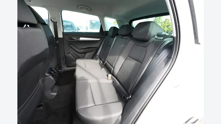SKODA Karoq -