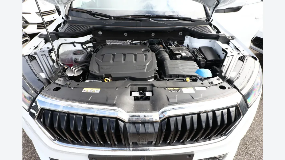 SKODA Karoq -