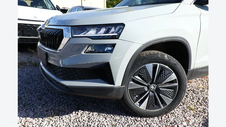 SKODA Karoq -
