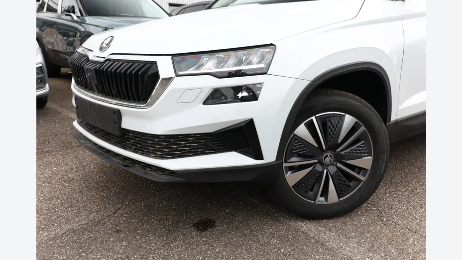 SKODA Karoq -