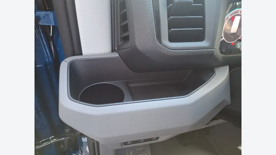 VOLKSWAGEN Crafter Crafter 35 BiTDI 4Motion (13,6m3) aut Nowy