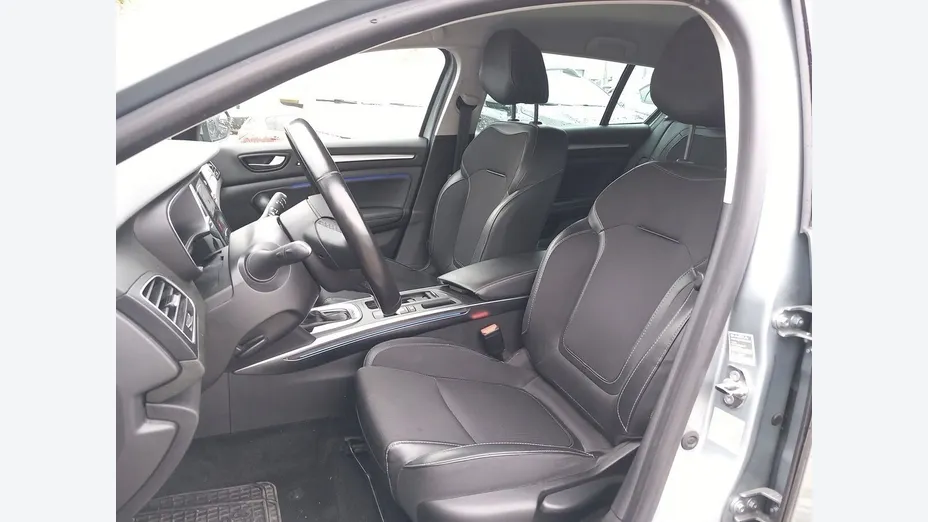 RENAULT Megane -