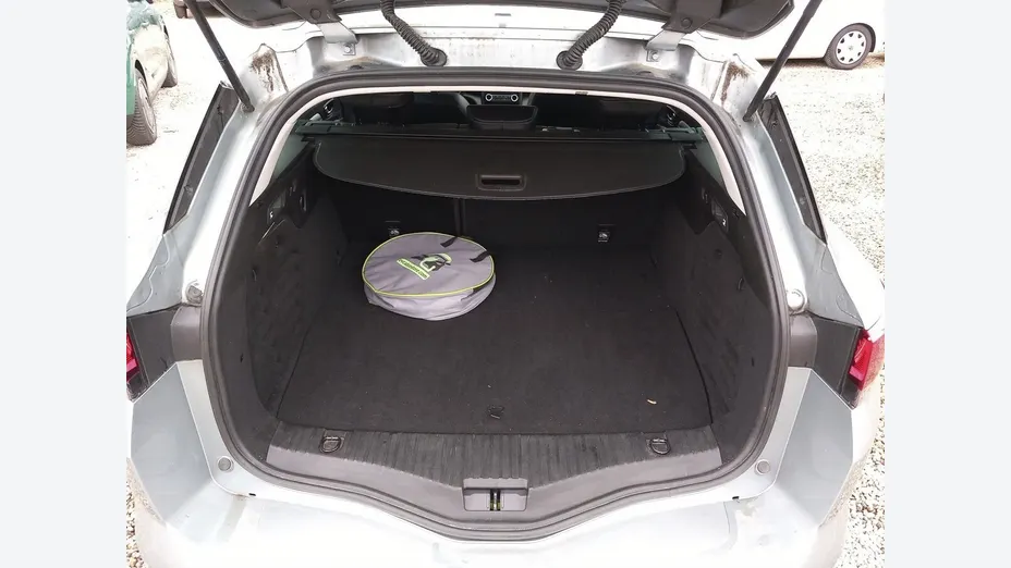 RENAULT Megane -