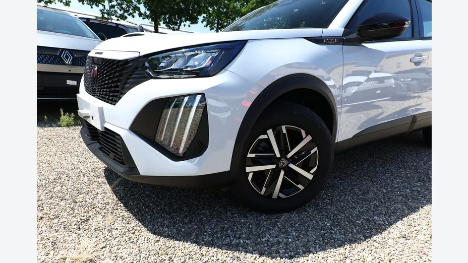 PEUGEOT 2008 -