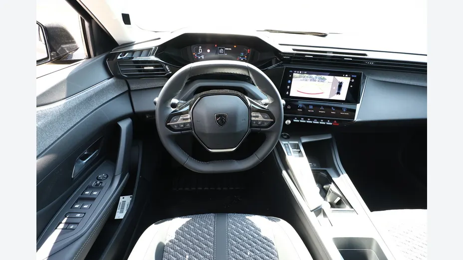 PEUGEOT 408 -