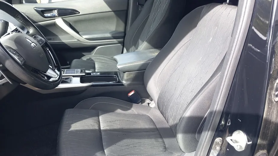 MITSUBISHI Eclipse Cross -
