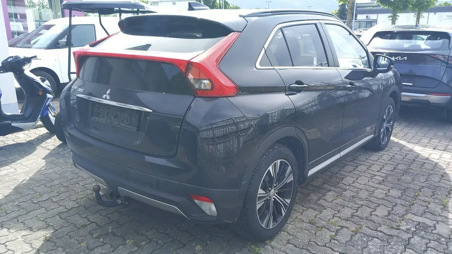 MITSUBISHI Eclipse Cross -