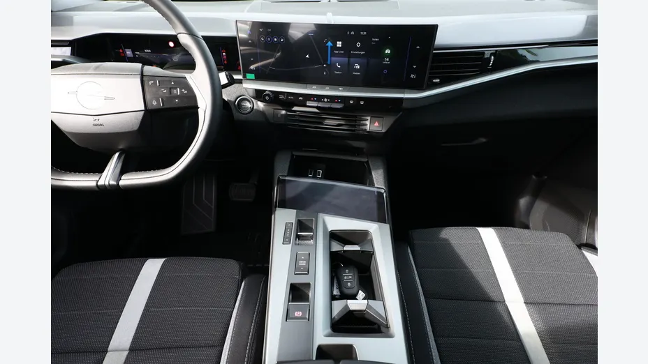 OPEL Grandland X -