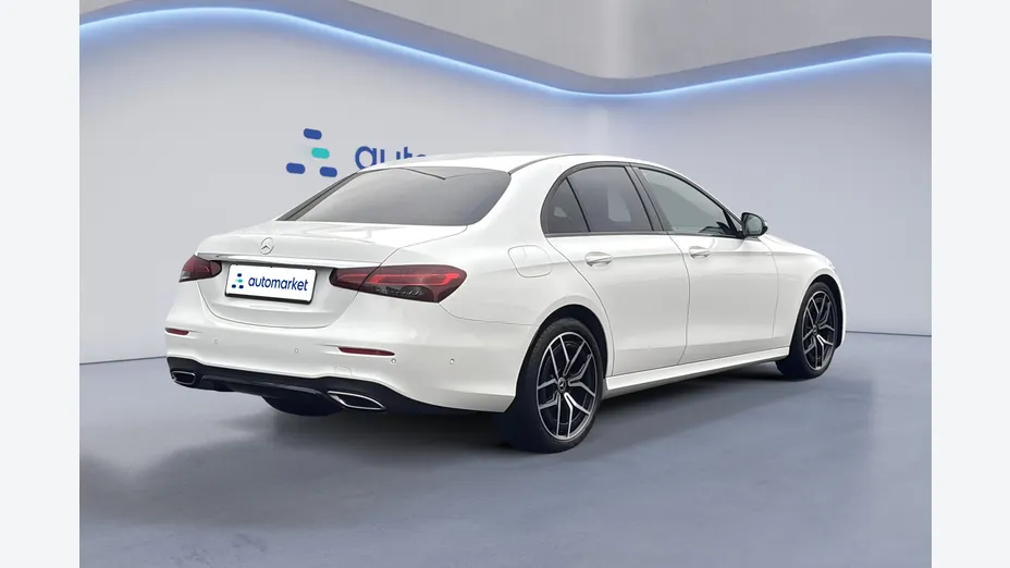 MERCEDES-BENZ E Klasa E 220 d 4-Matic AMG/Avantgarde