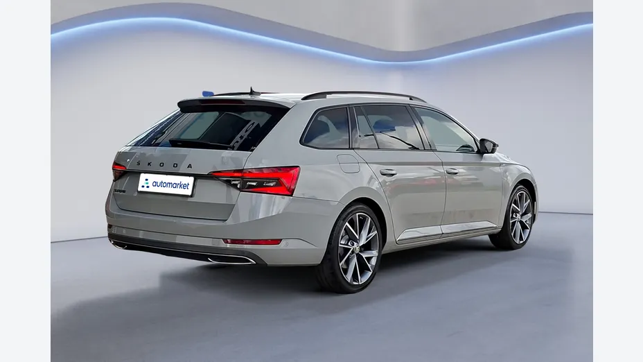 SKODA Superb Superb 2.0 TDI SCR Sportline DSG