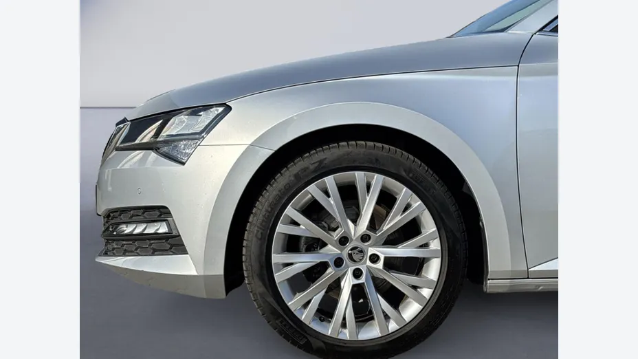 SKODA Superb Superb 2.0 TDI SCR Ambition DSG