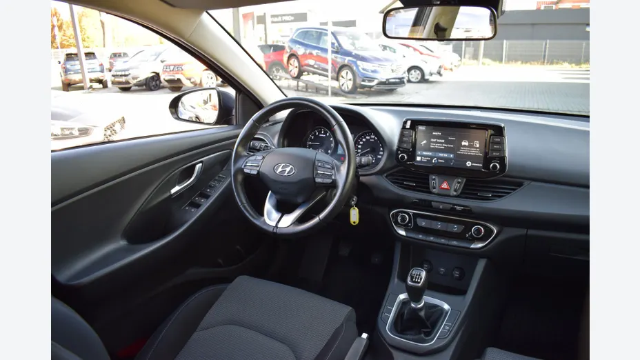 HYUNDAI i30 i30 1.0 T-GDI Modern