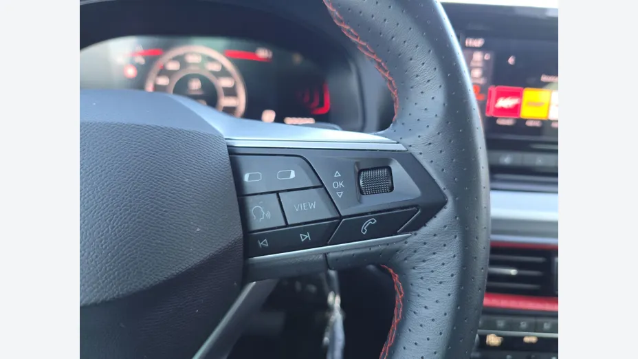 SEAT Ibiza Ibiza 1.0 TSI FR S&S DSG