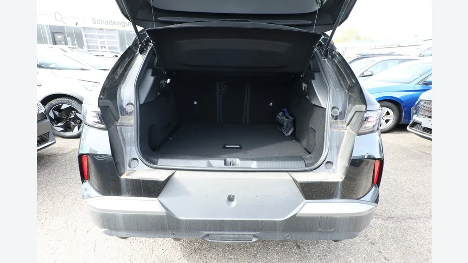 OPEL Grandland X -