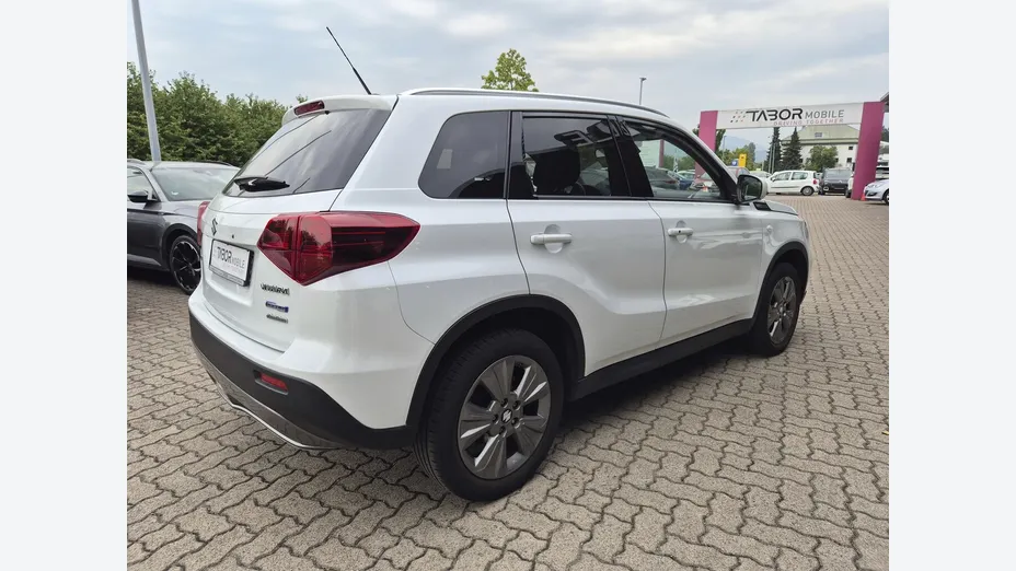 SUZUKI Vitara -