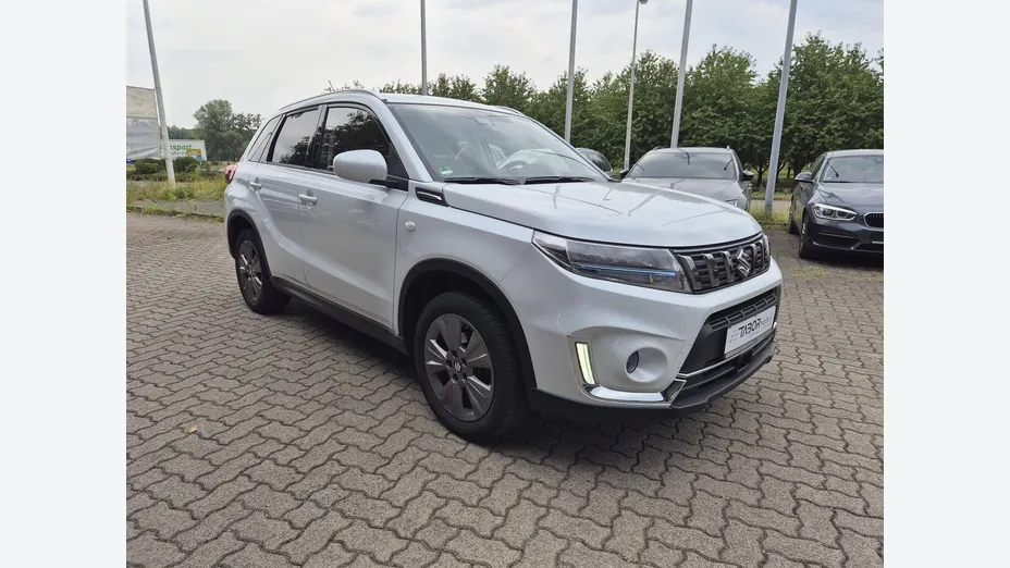 SUZUKI Vitara -