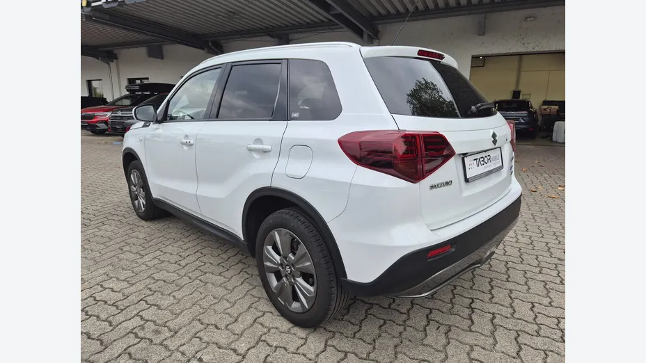 SUZUKI Vitara -