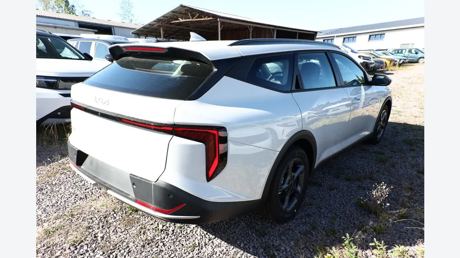 KIA K4 -