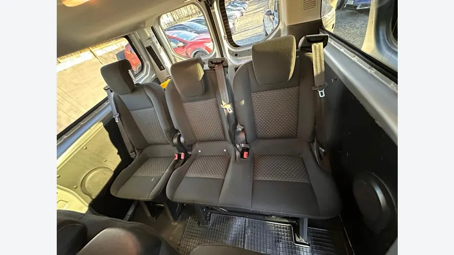 FORD Transit Custom Transit Custom Kombi 320 L2H1 Trend Aut.