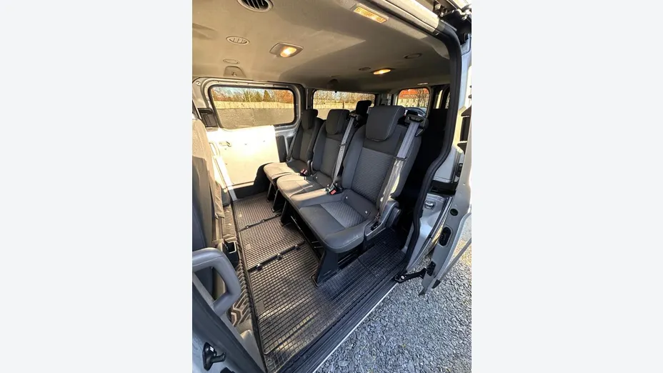 FORD Transit Custom Transit Custom Kombi 320 L2H1 Trend Aut.