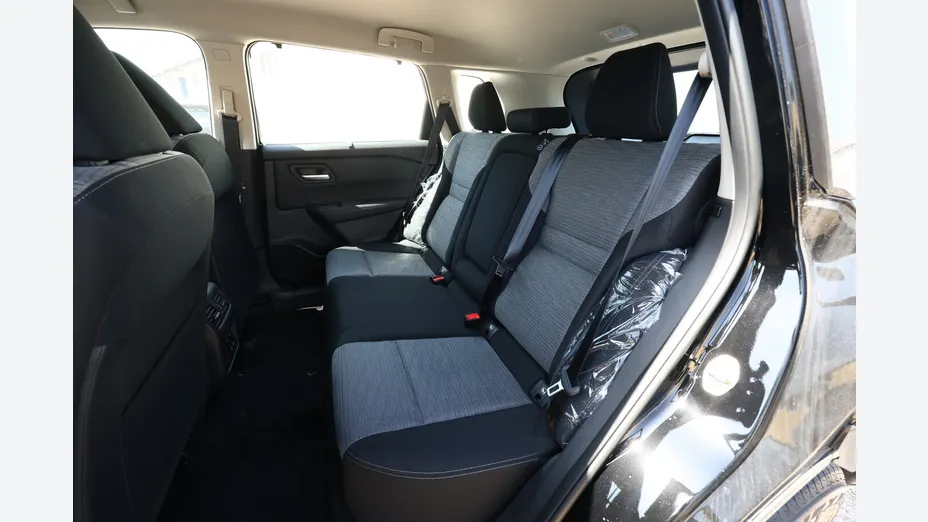 NISSAN X-Trail -