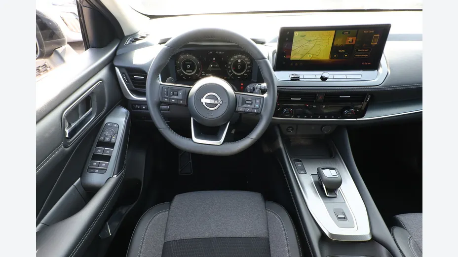 NISSAN Qashqai -