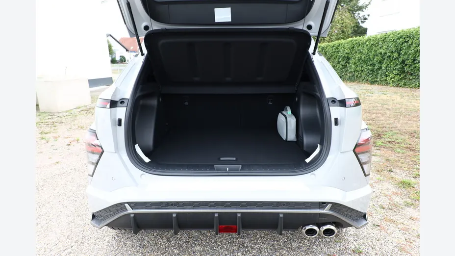 HYUNDAI Kona -
